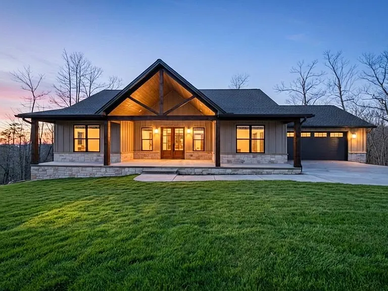 910 Eastridge Pass, Monterey, TN
