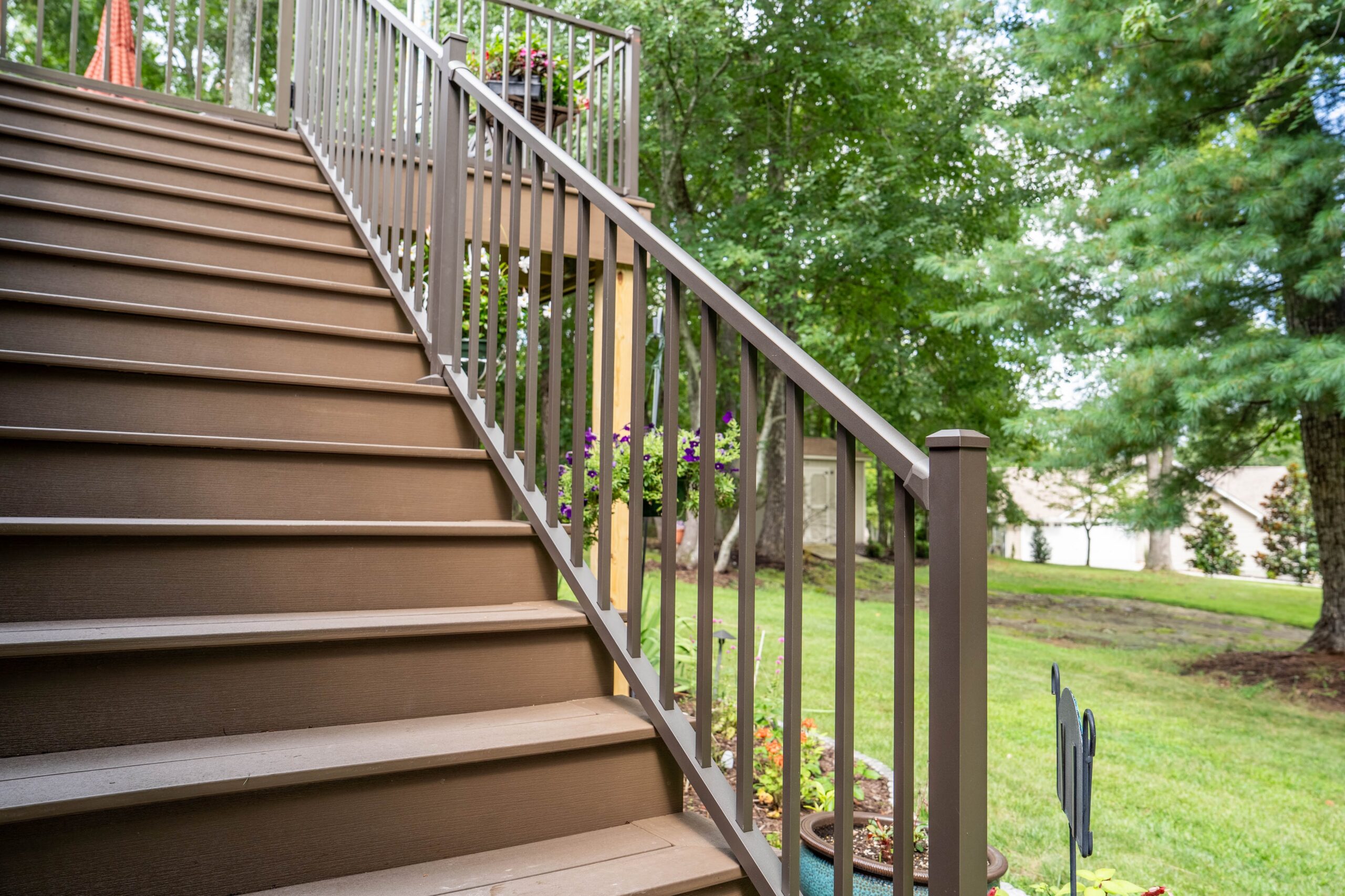 Westbury aluminum deck railing installed by Jeff Woods Construction in Crossville TN